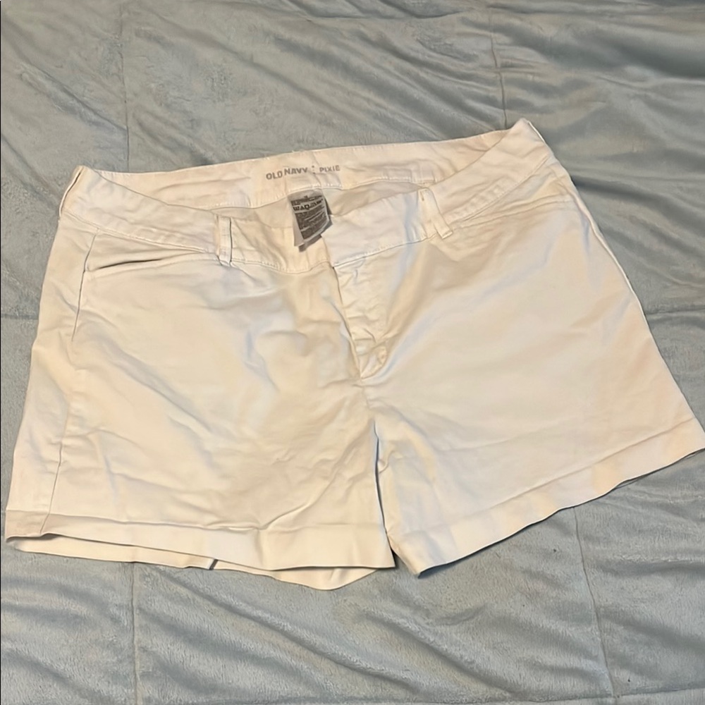 Old Navy White Bermuda Shorts Cotton Casual Wear